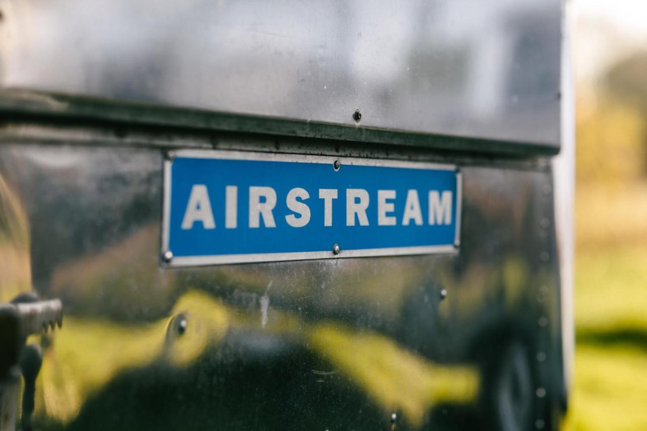 Silver Airstream Glamping & Rental Чичестер Экстерьер фото